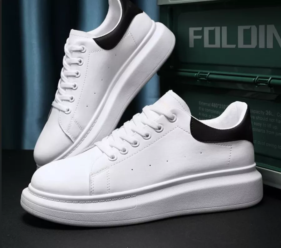 pantofi mqueen